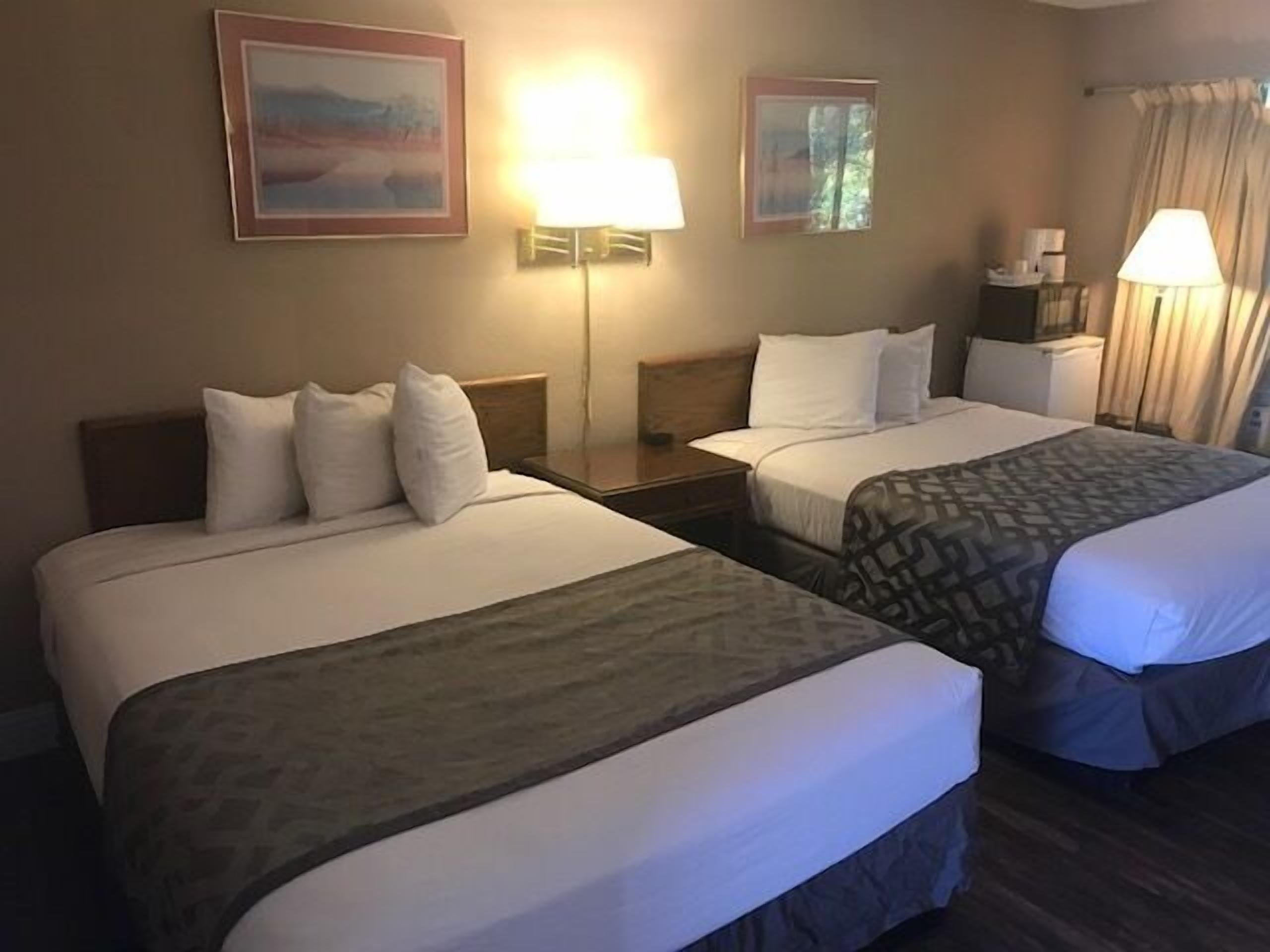 Standard Room, 2 Queen Beds