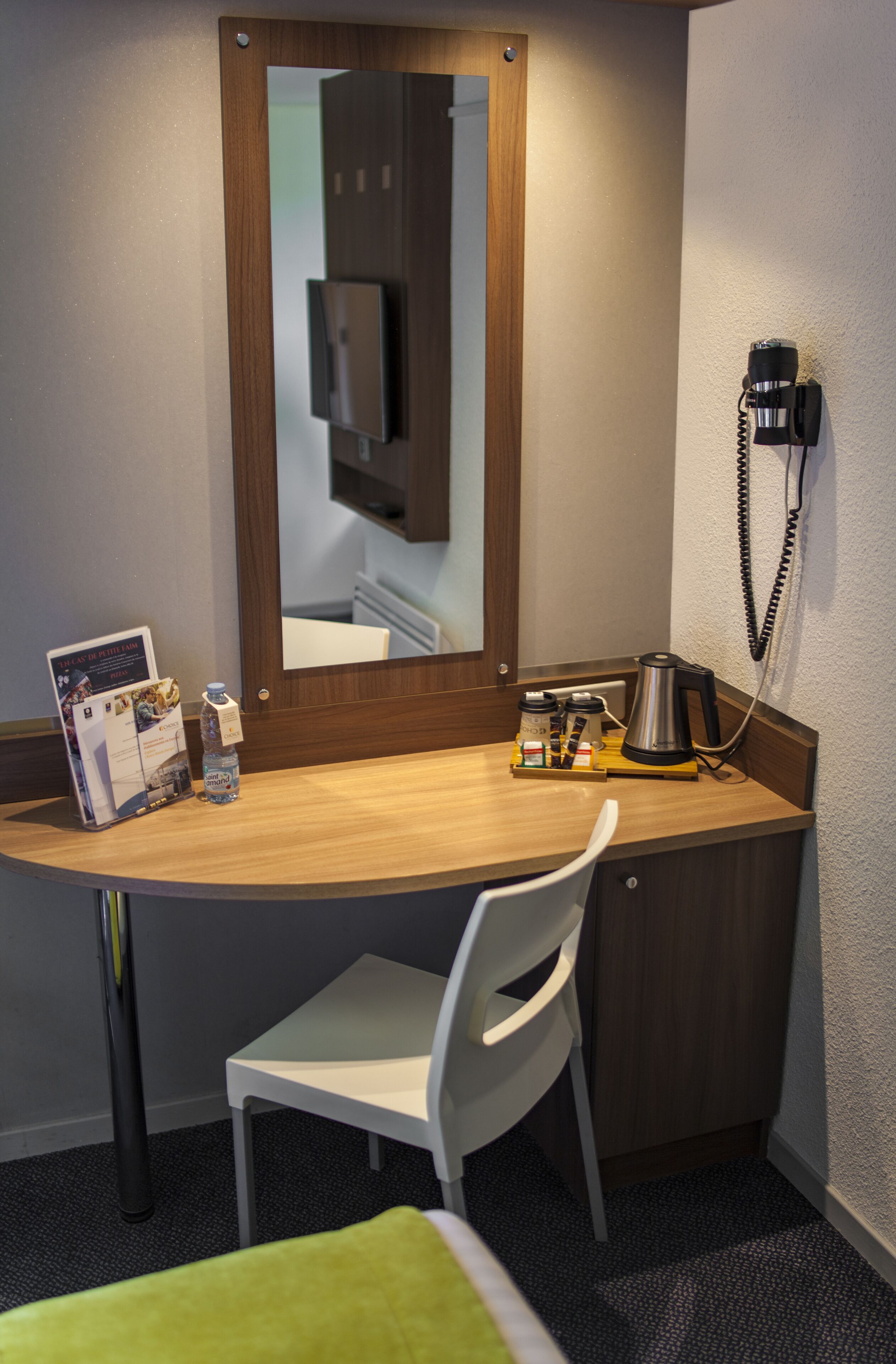 premium bedding, in-room safe, desk, blackout curtains