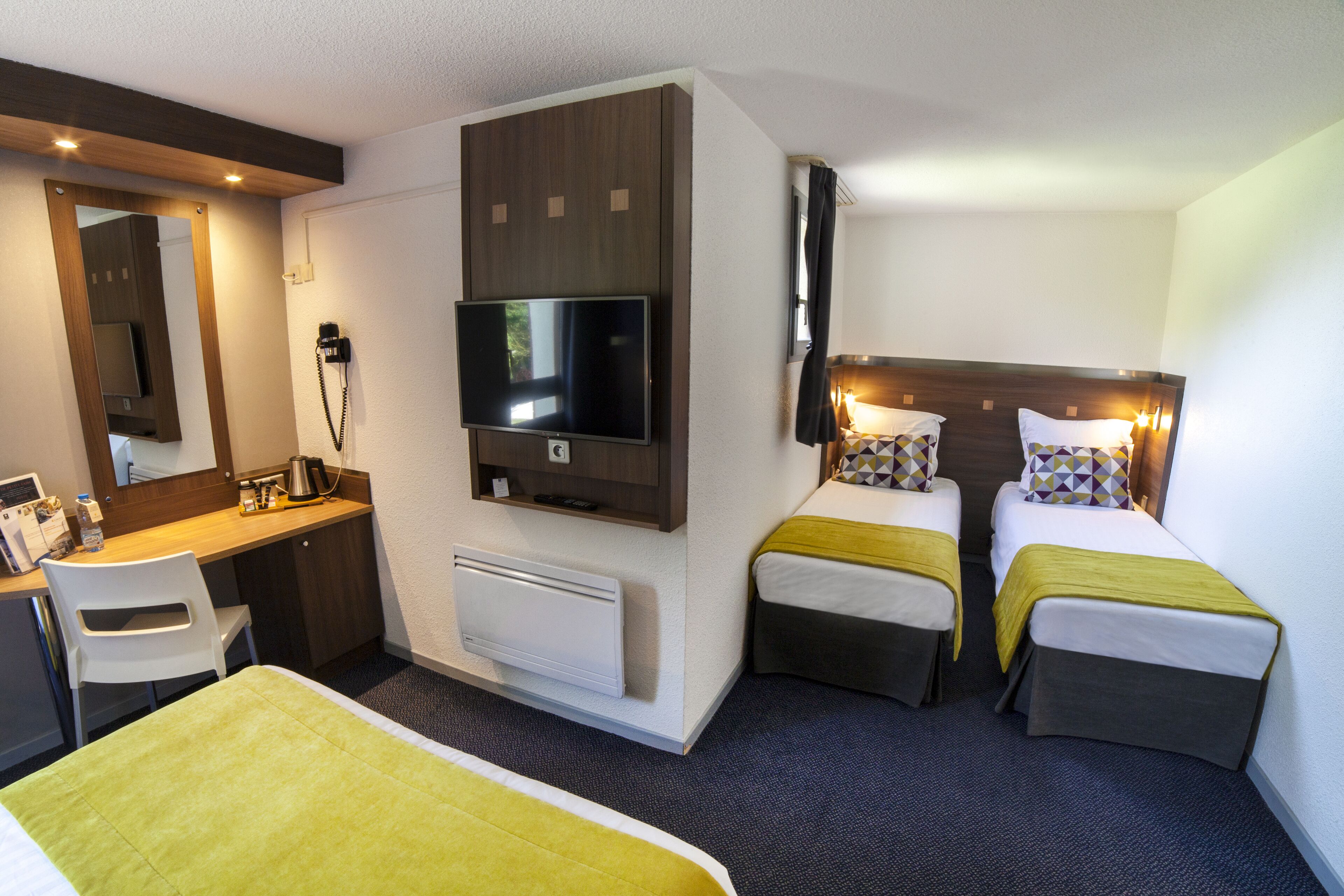 premium bedding, in-room safe, desk, blackout curtains