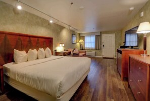 Habitación Deluxe, 1 habitación | Ropa de cama hipoalergénica y escritorio