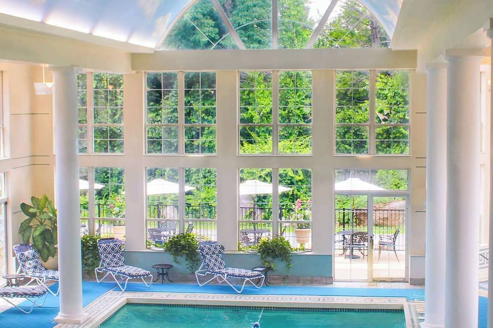 Senator Inn & Spa