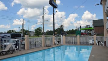 Seasonal outdoor pool