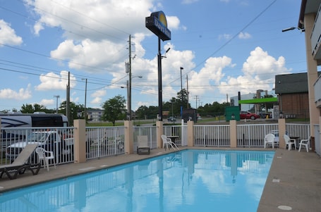 Seasonal outdoor pool