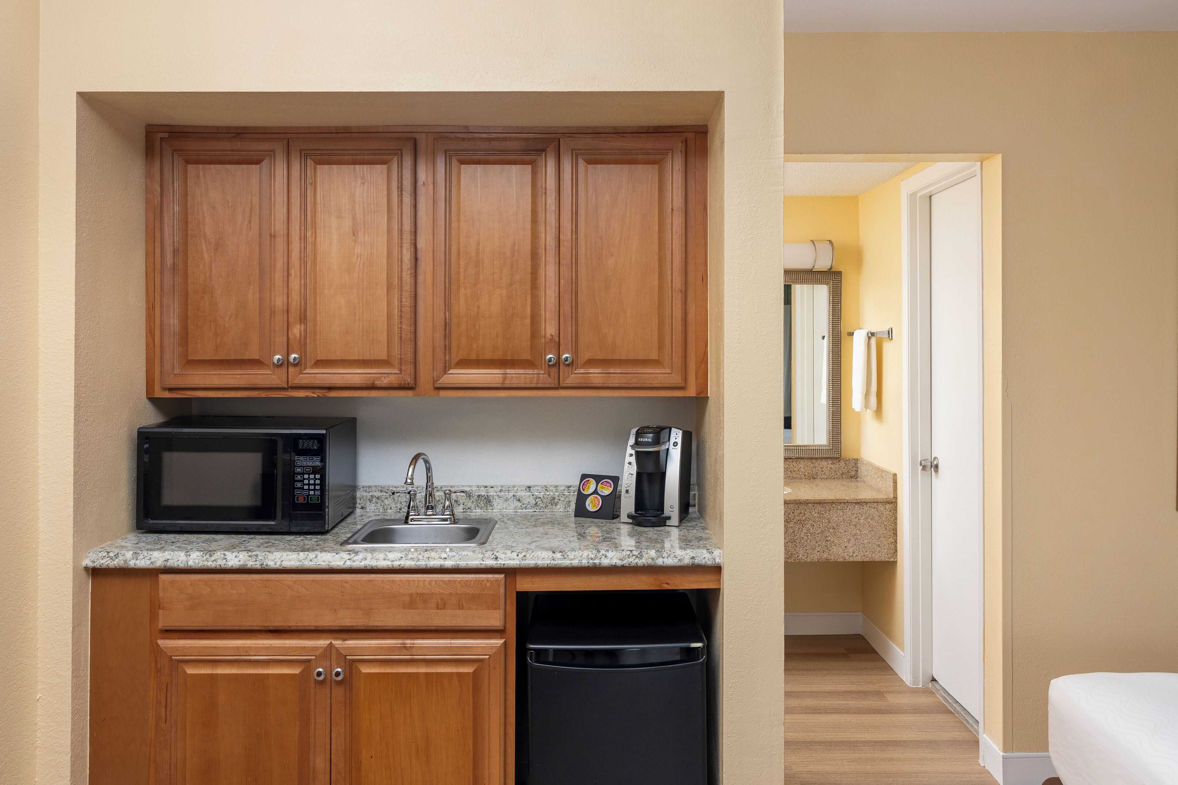 Photo - Ocean Breeze Inn Vero Beach