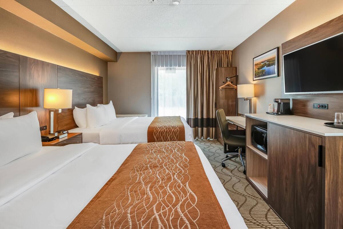 Standard room, 2 Queen Beds, Nonsmoking, Ground Floor