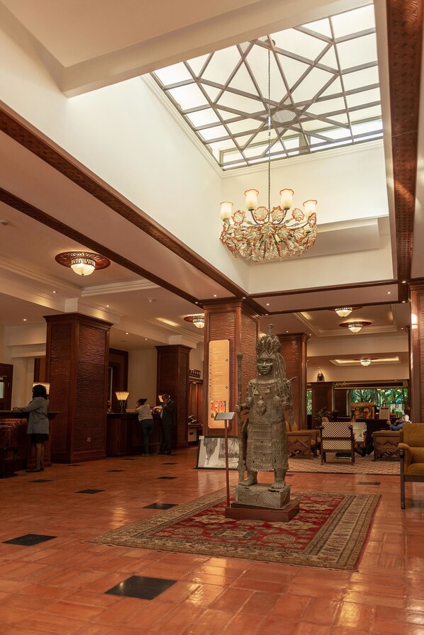 Lobby - Nairobi Serena Hotel (Nairobi)