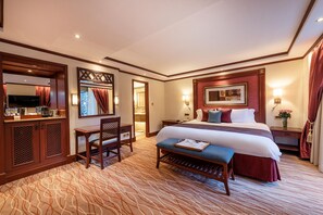 1 bedroom, minibar, in-room safe, individually furnished