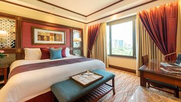 Minibar, coffres-forts dans les chambres, ameublement personnalisé