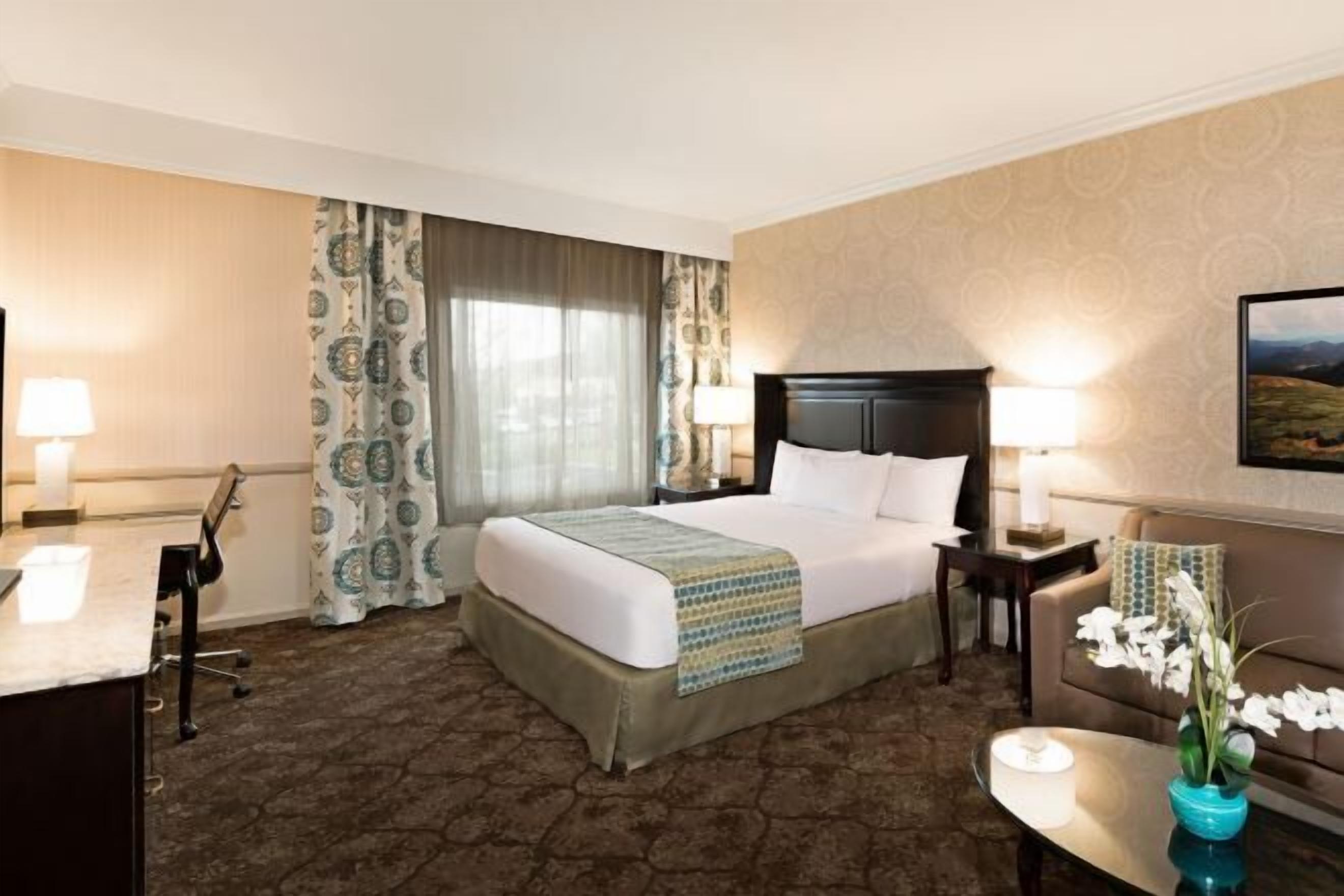 Ropa de cama de alta calidad, cubrecamas y colchones con pillow-top 