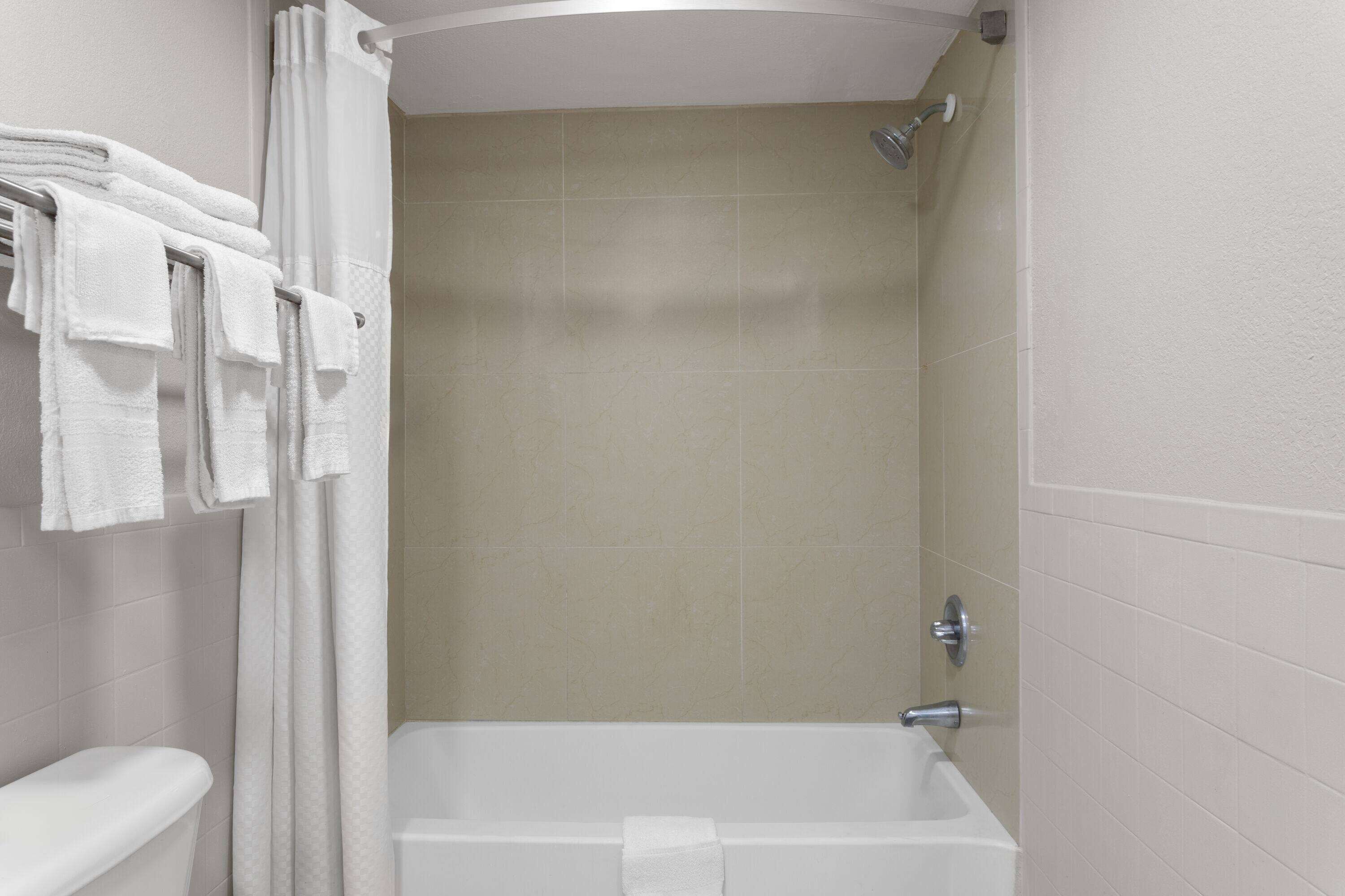 Foto - Days Inn by Wyndham St. Petersburg Central