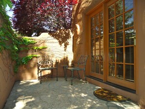 Traditional Room (Casita) | In-room safe, desk, laptop workspace, iron/ironing board