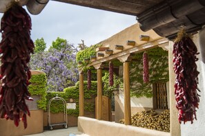 Front of property - Inn on the Alameda (Santa Fe)