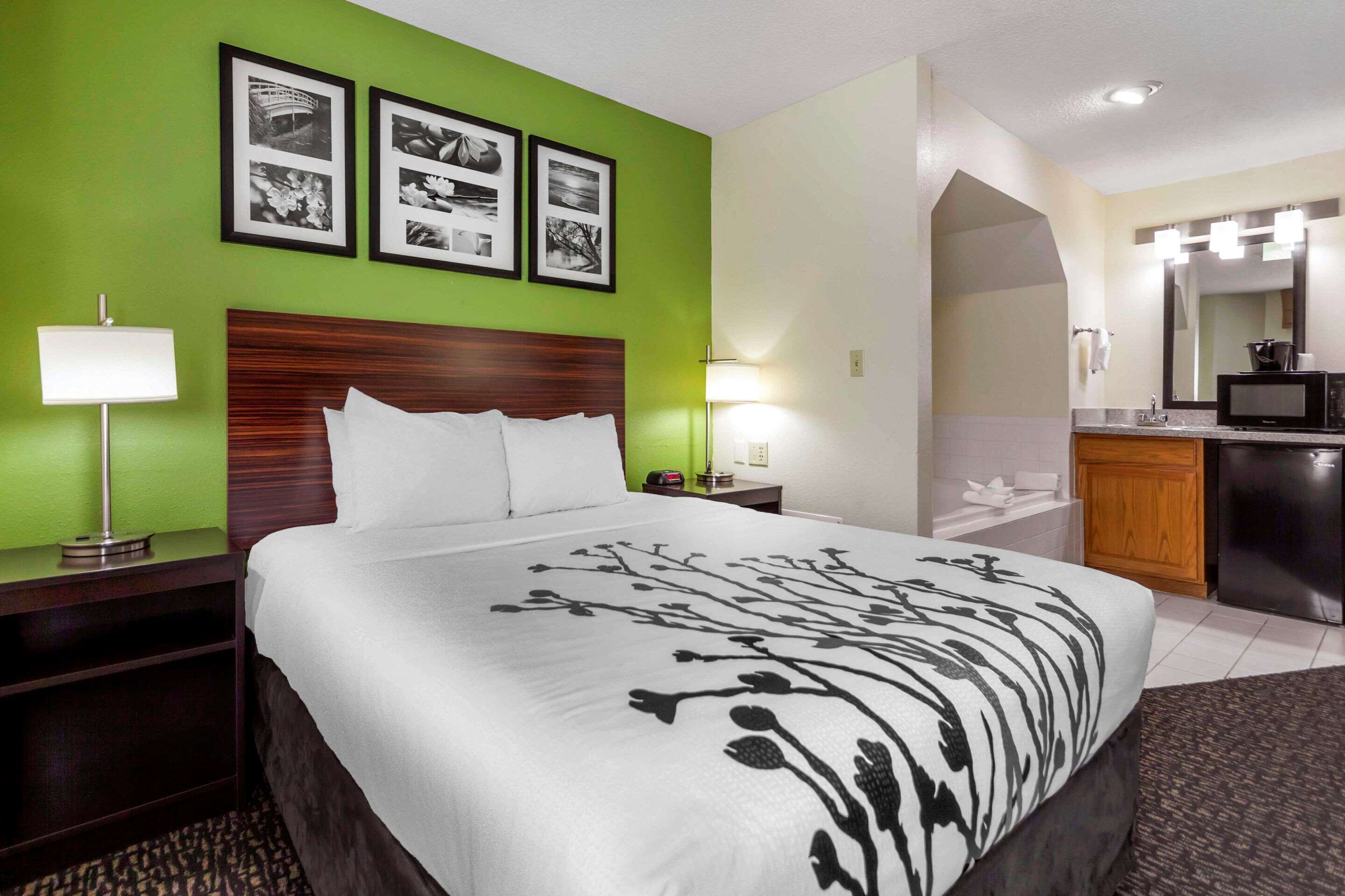 in-room safe, desk, iron/ironing board, cots/infant beds