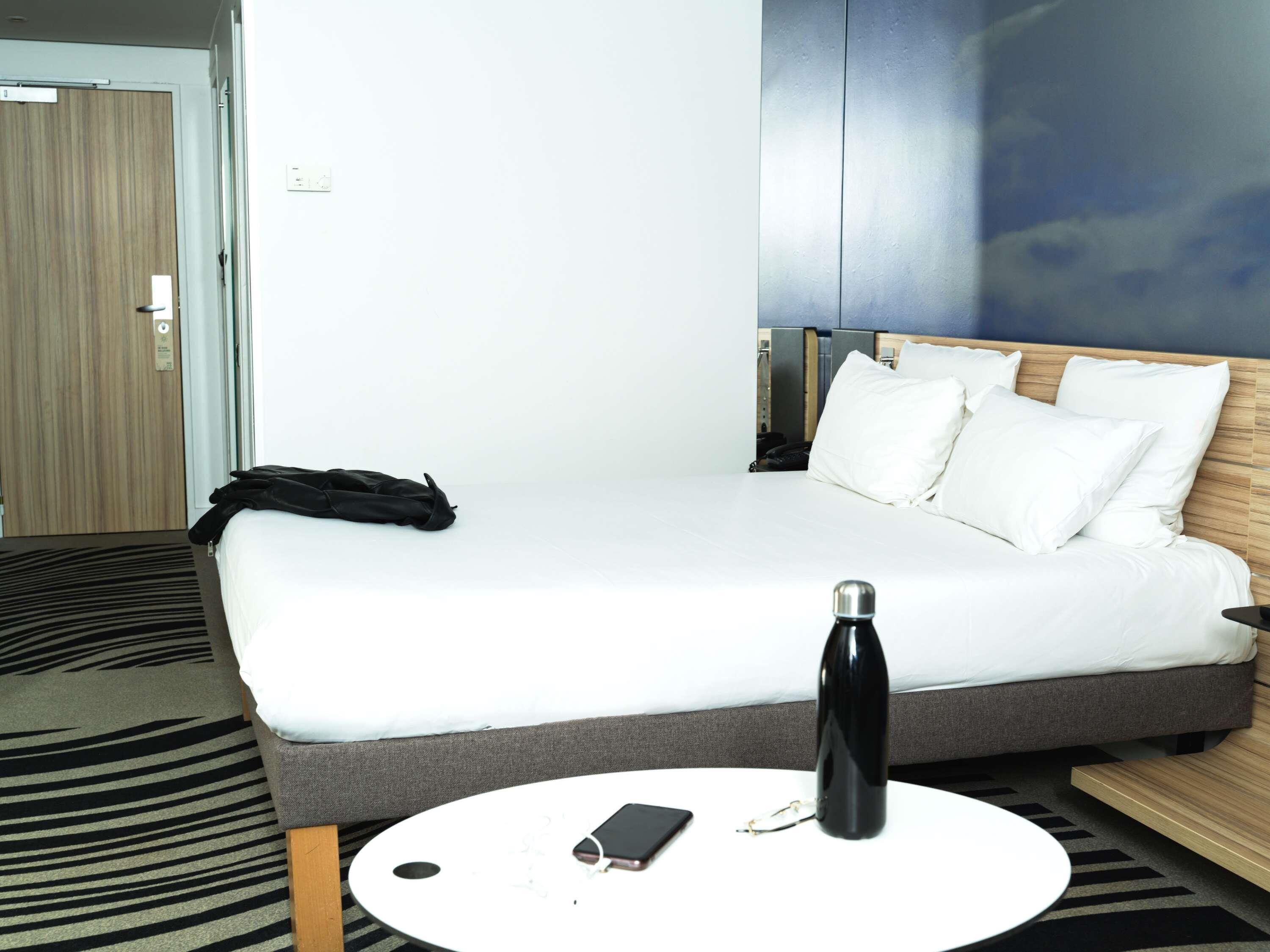 Articles gratuits dans le mini-bar, coffres-forts dans les chambres
