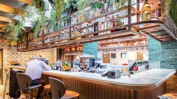 Bar (en la propiedad)