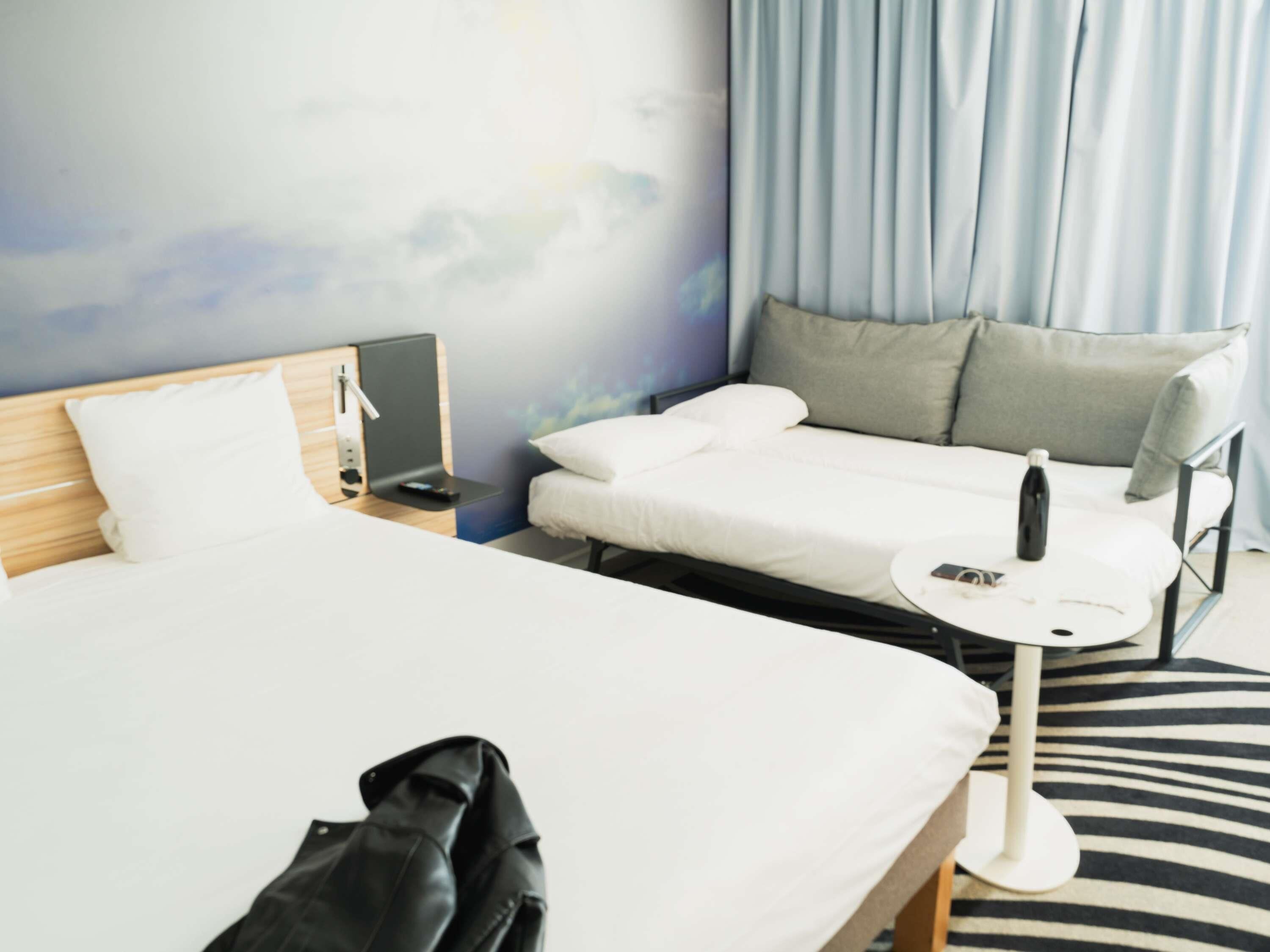 Family Room, 1 Double Bed with Sofa bed | Free minibar, in-room safe, blackout drapes, soundproofing