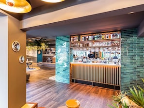 Bar (on property) - Novotel Valence Sud (Valence)