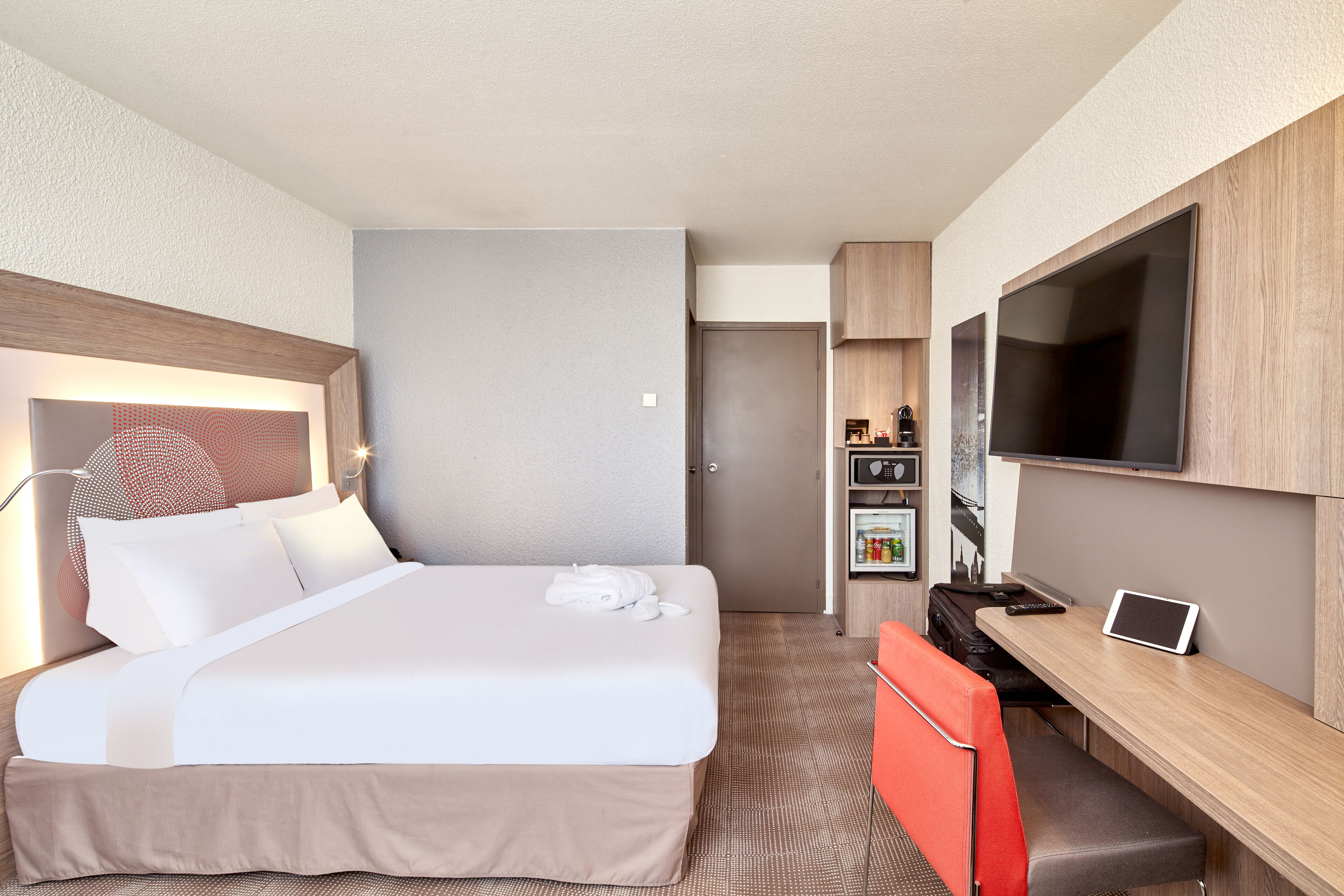 In-room safe, desk, blackout curtains, soundproofing