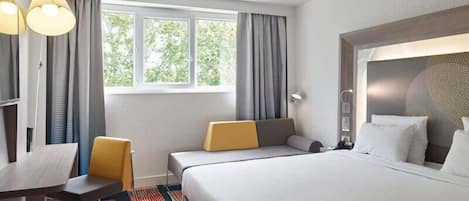 In-room safe, desk, blackout drapes, soundproofing