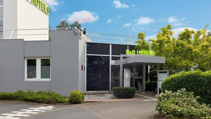 B&B HOTEL Cergy Port