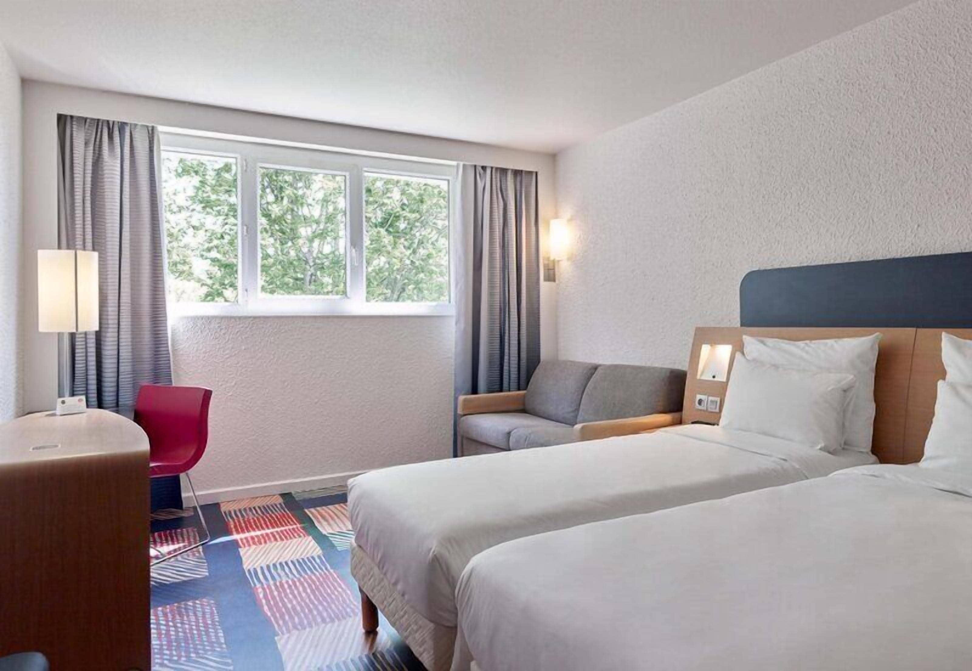 In-room safe, desk, blackout curtains, soundproofing