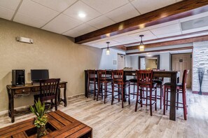 Lobby - Quality Inn & Suites Winfield (Winfield)
