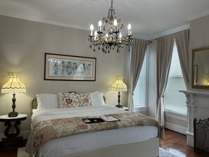 Quarto luxo | 1 quarto, roupas de cama premium, cortinas blackout