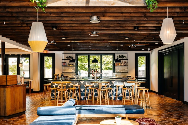 Café da manhã e jantar