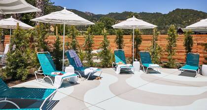 Calistoga Motor Lodge & Spa, a JdV by Hyatt Hotel
