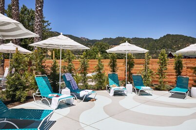 Calistoga Motor Lodge & Spa, a JdV by Hyatt Hotel