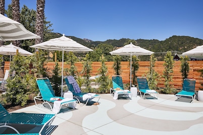 Calistoga Motor Lodge & Spa, a JdV by Hyatt Hotel