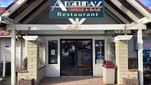 Restaurant - Motel 6 Fort Bragg, CA (Fort Bragg)