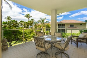Deluxe Condo, 2 Bedrooms, Garden View | Terrace/patio