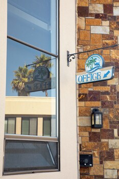 Hotel Exterior at Munras Inn