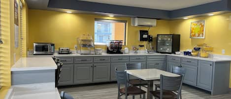 Petit déjeuner buffet compris tous les jours