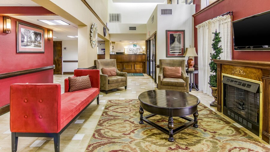 Quality Inn Stone Mountain