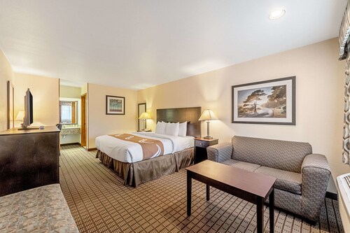 Quality Inn Three Rivers