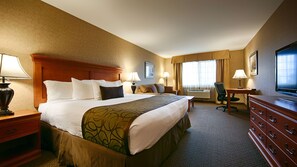 In-room safe, desk, laptop workspace, iron/ironing board