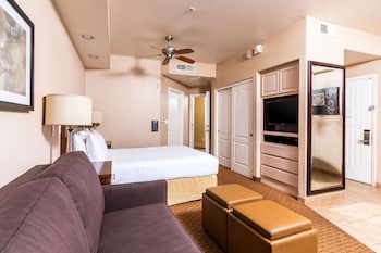 TV, DVD player at Hilton Vacation Club Scottsdale Villa Mirage