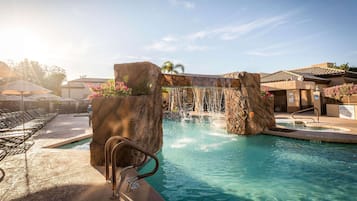 Outdoor pool, sun loungers