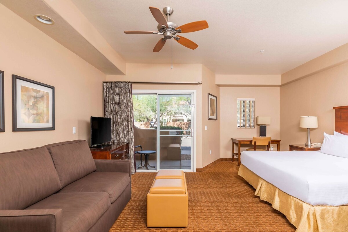 In-room safe, iron/ironing board, free WiFi, bed sheets
