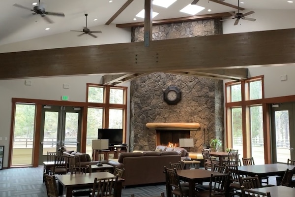 Banquet hall