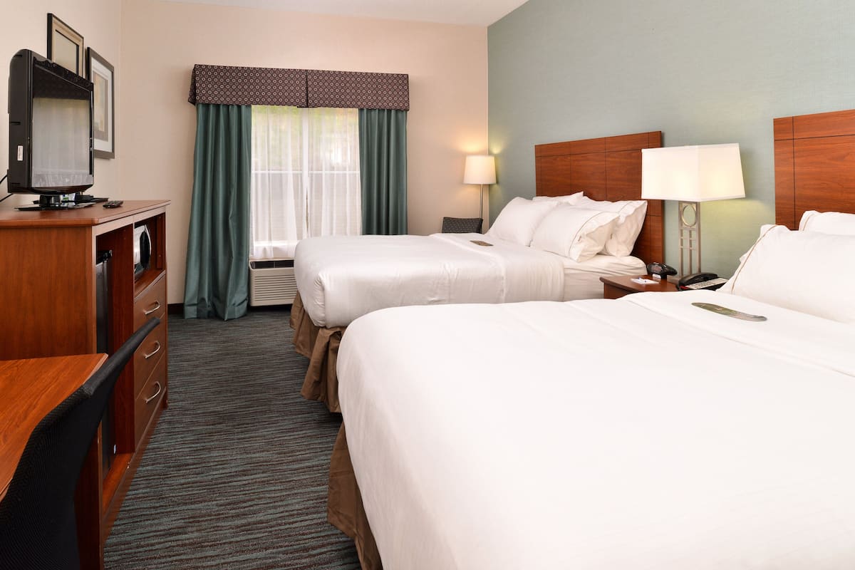 1 bedroom, premium bedding, desk, iron/ironing board