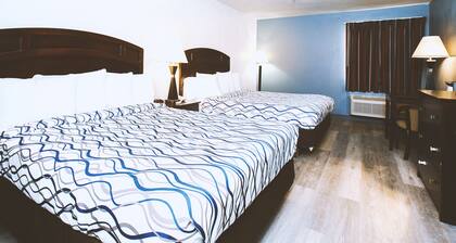 Coratel Inn & Suites by Jasper Park City - Wichita North