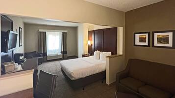 Suite, 1 Queen Bed with Sofa bed, Non Smoking | Premium bedding, pillowtop beds, in-room safe, desk