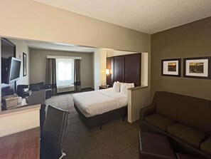 Suite, 1 Queen Bed with Sofa bed, Non Smoking | Premium bedding, pillowtop beds, in-room safe, desk