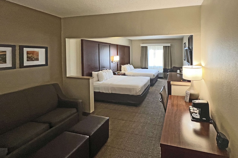 Comfort Suites Peoria Sports Complex