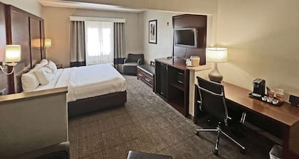 Comfort Suites Peoria Sports Complex