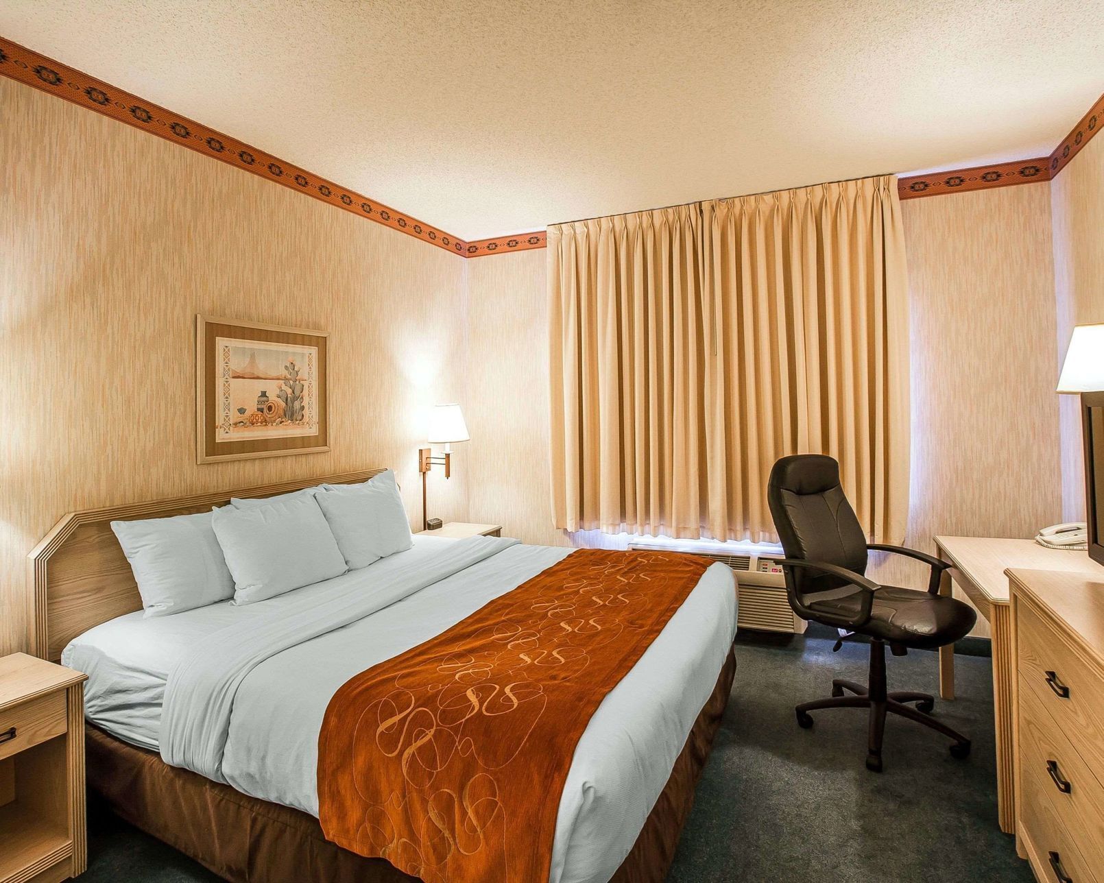 Premium bedding, pillow-top beds, in-room safe, desk