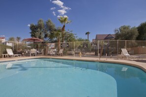 Outdoor pool, sun loungers